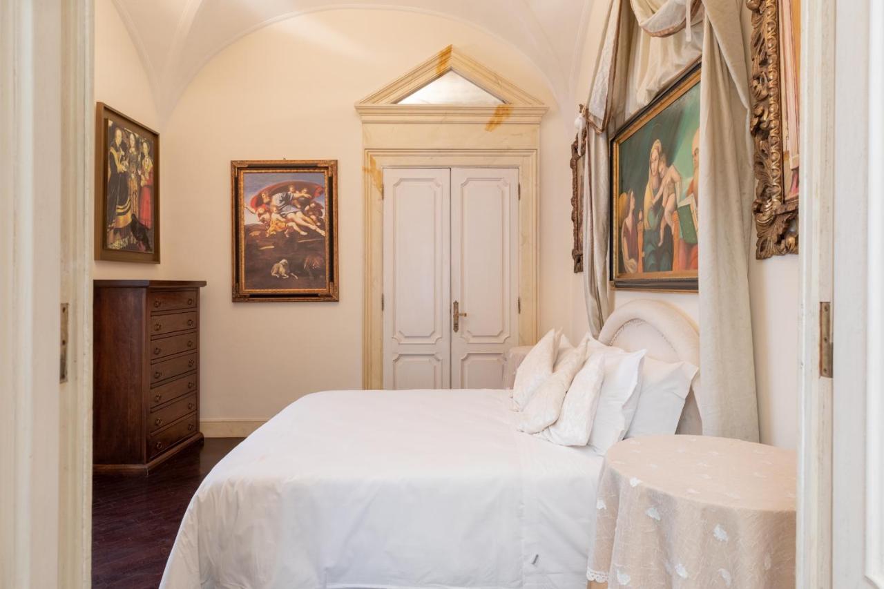 Iflat Spanish Steps Luxury And Historical Apt Lägenhet Rom Exteriör bild