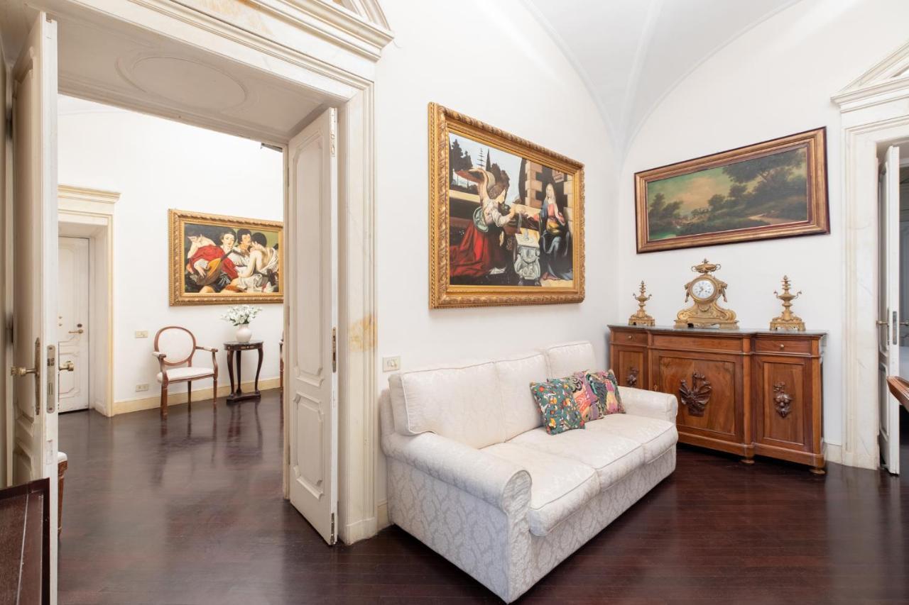 Iflat Spanish Steps Luxury And Historical Apt Lägenhet Rom Exteriör bild