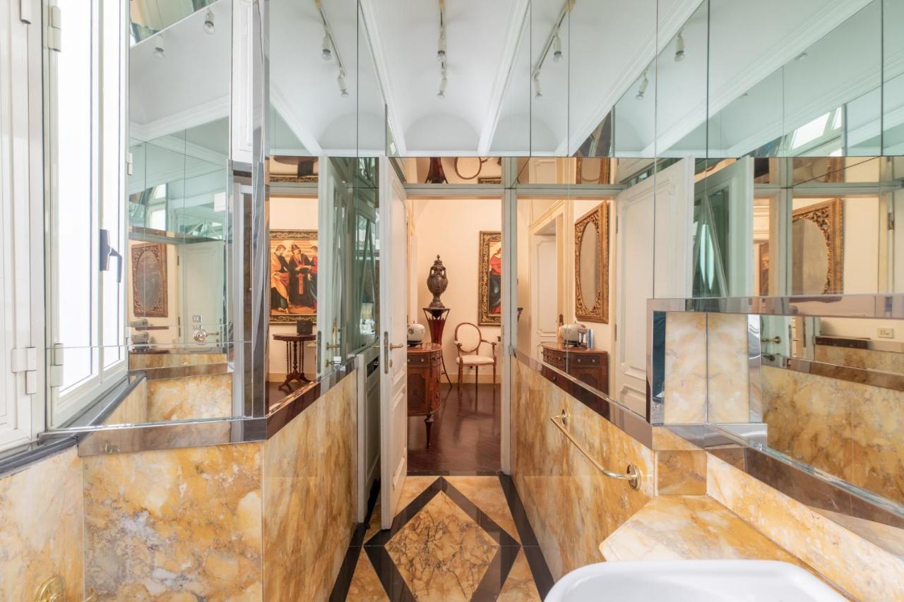 Iflat Spanish Steps Luxury And Historical Apt Lägenhet Rom Exteriör bild
