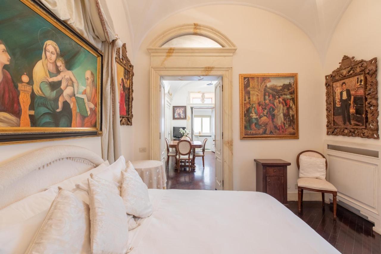 Iflat Spanish Steps Luxury And Historical Apt Lägenhet Rom Exteriör bild