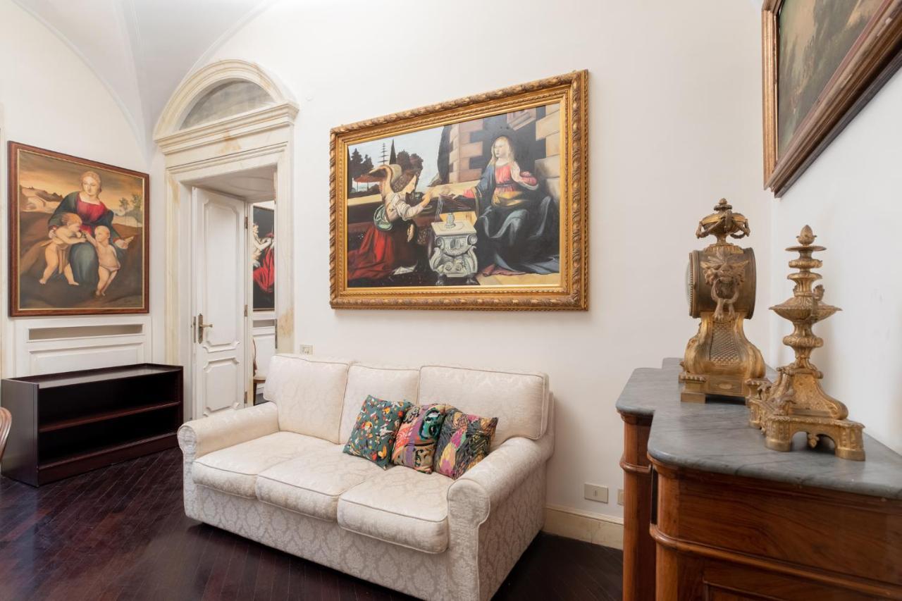 Iflat Spanish Steps Luxury And Historical Apt Lägenhet Rom Exteriör bild